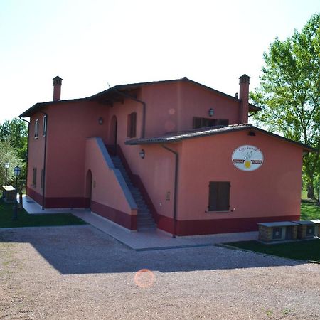La Bettola Tavern Rooms Restaurant Montopoli in Val d'Arno Eksteriør billede