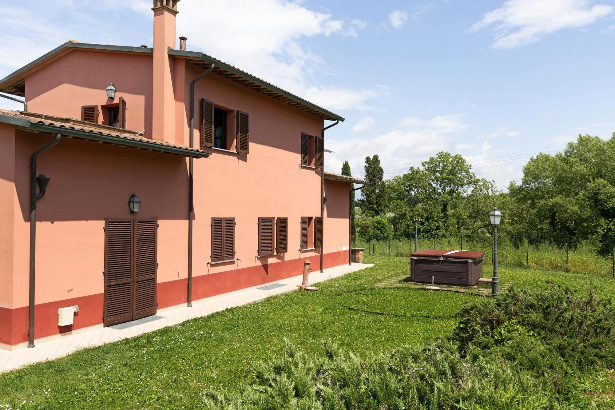 La Bettola Tavern Rooms Restaurant Montopoli in Val d'Arno Eksteriør billede